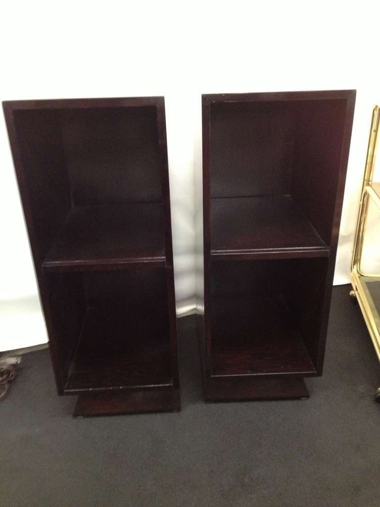 Pair Slim Tower  Bookcase End Table In Excellent Condition In Westport, CT