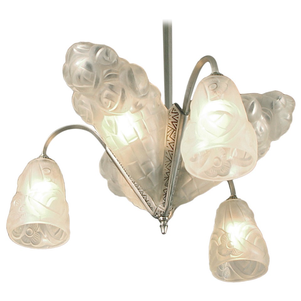 A Six-Light, "3-up, 3-down" French Art Deco Chandelier by Degué For Sale