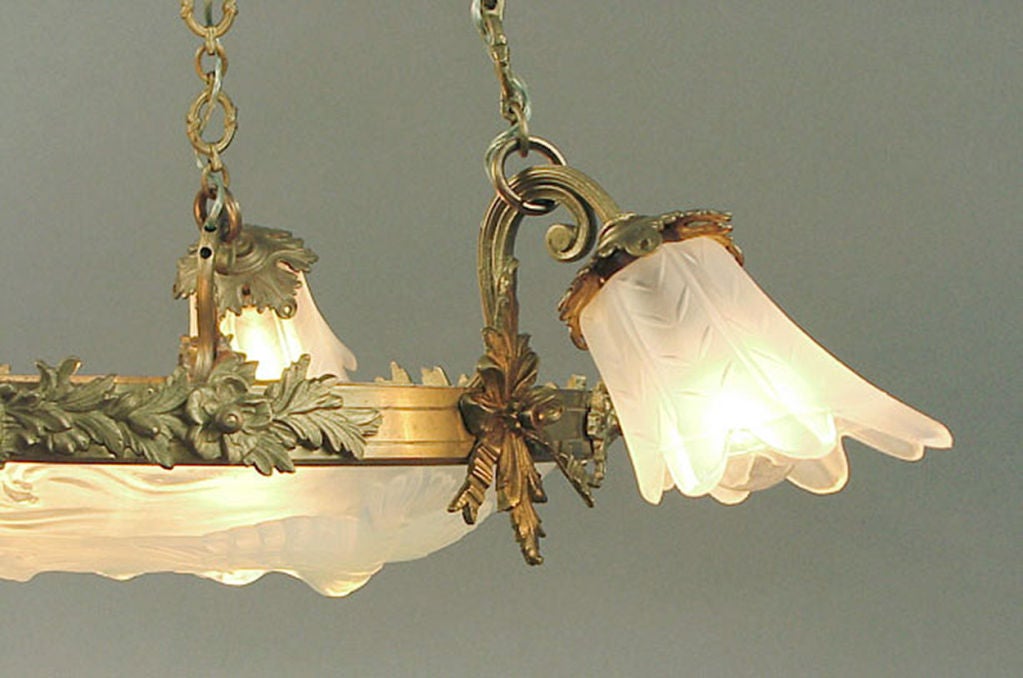 20th Century French Art Deco Chandelier by Verlys, Opalescent Glass