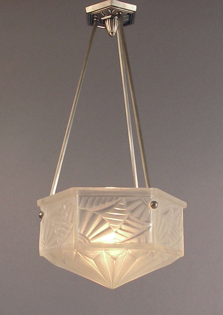 French Hexagonal Degué Lighting Bowl/Pendant with Spectacular Art Deco Design Motifs