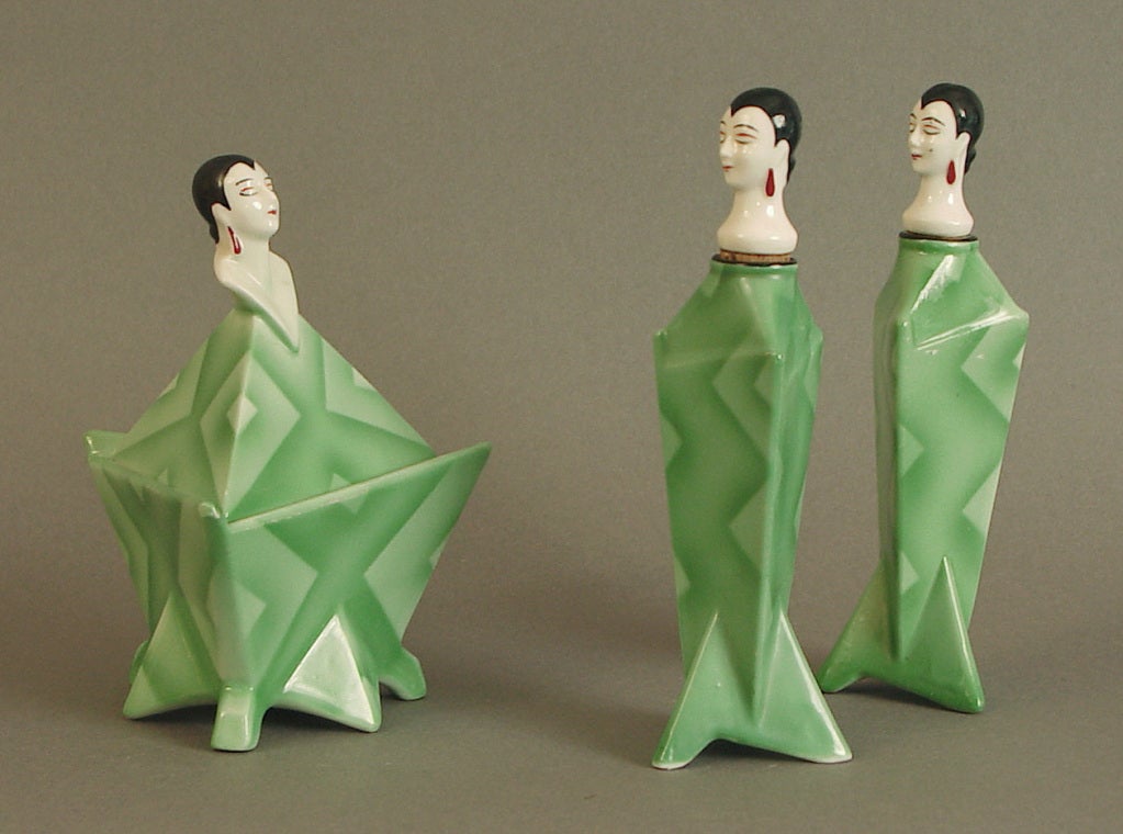 Iconic Art Deco Ladies Perfume & Powder Set - Germany (Bavaria) In Excellent Condition For Sale In San Francisco, CA