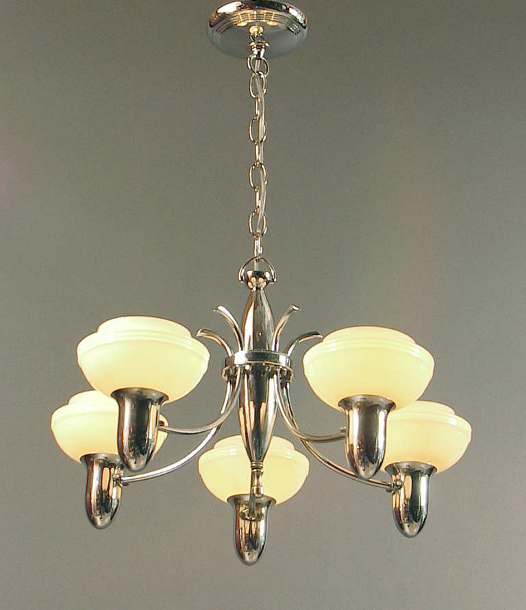Pre-Sputnik American Art Deco/Moderne Chrome 5-light Minimalist Beauty