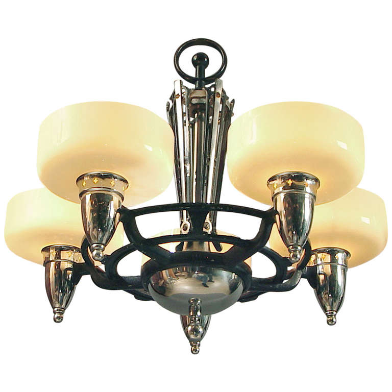 "Good as it Gets" American Art Deco/Moderne 5-light Chandelier, Saucer Shades
