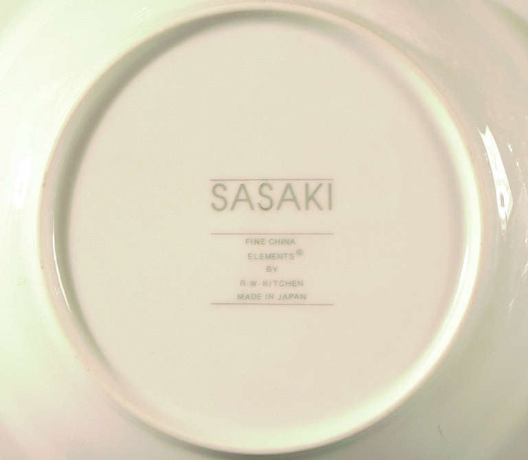 Hip, Cool and Frantic Porcelain Dinnerware for Four by Sasaki, Japan In Excellent Condition For Sale In San Francisco, CA