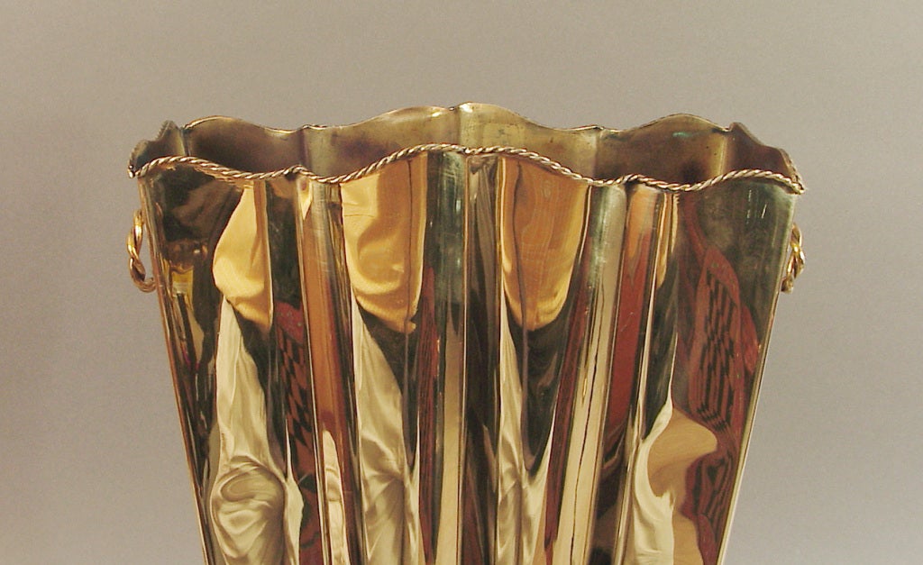 Italian Art Deco Solid Brass Vase In Good Condition In San Francisco, CA