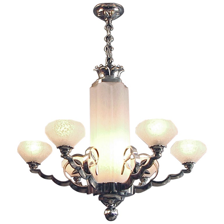 French Six-Arm Art Deco Chandelier with Schneider Glass For Sale