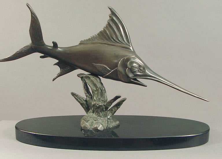 Irenée Rochard's Leaping Marlin, a Captivating Art Deco Sculpture on Marble For Sale 2
