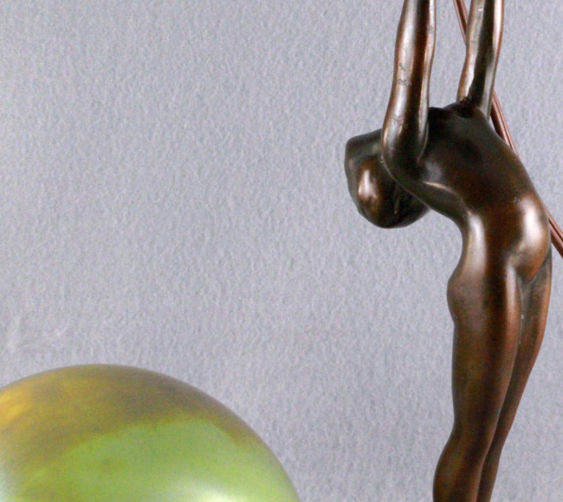 American Phenom 1920s Lady Lamp in the Style of Frankart/Nuart, with Favrile-Style Shade