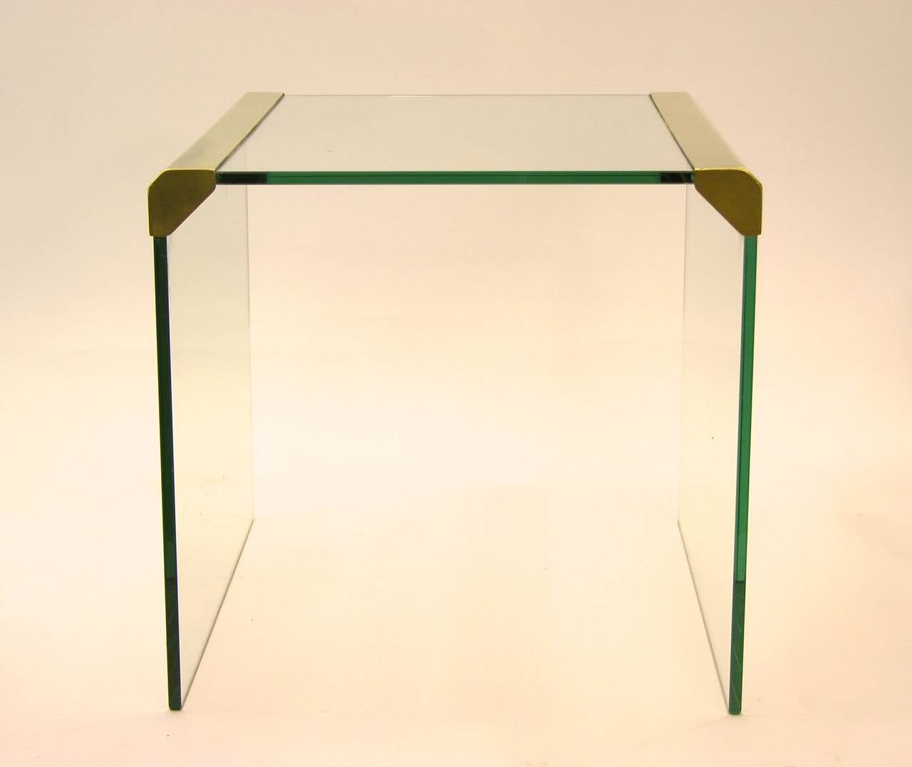 Late 20th Century Pierangelo Gallotti 1970s Italian Pair of Glass and Brass Side Coffee Tables