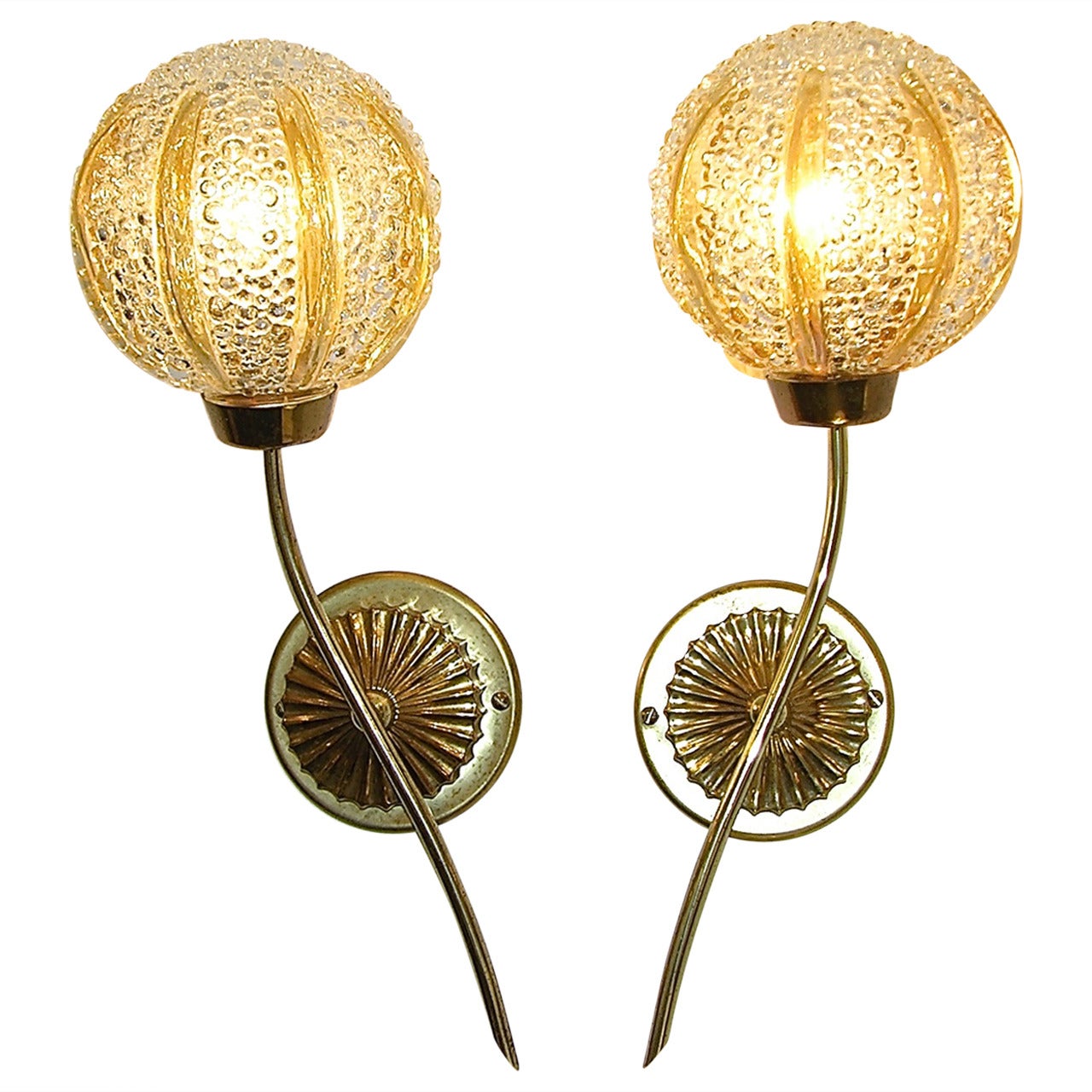 Barovier 1950s Delightful Pair of Textured Murano Glass Sconces