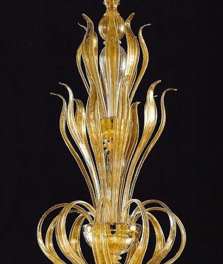 Monumental Murano Glass 16-Light Chandelier Worked with Pure Gold In Excellent Condition In New York, NY