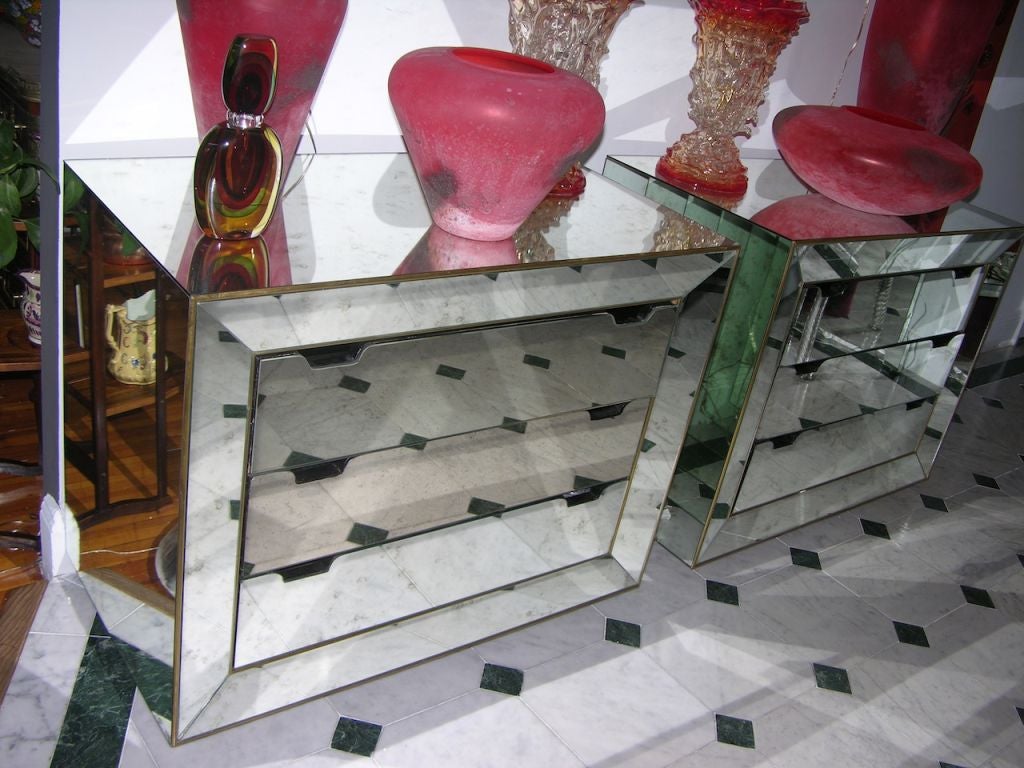 1950s Italian pair of bronze-edged mirrored chests 2