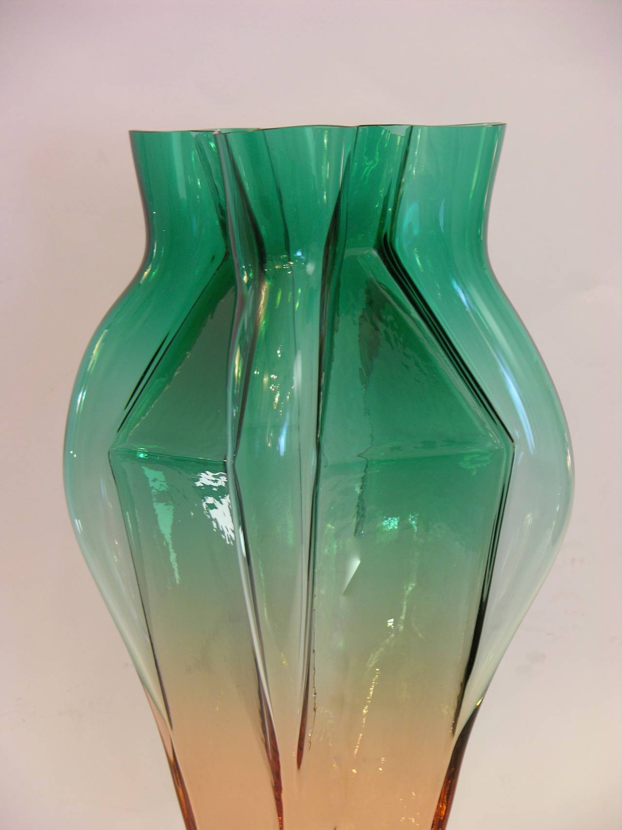 1980s Toni Zuccheri for Venini Green and Orange Murano Glass Vase 1