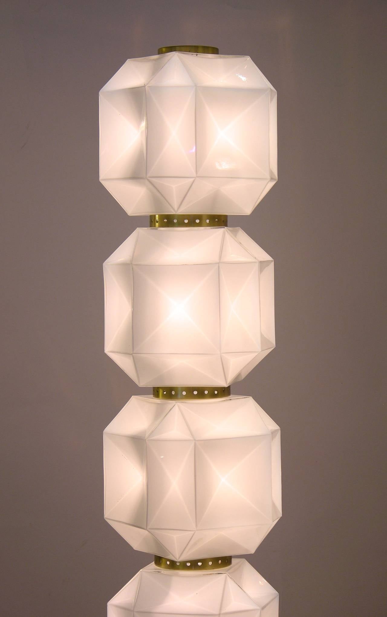 Mid-20th Century 1960 One-of-a-Kind Italian Diamond Glass Floor Lamp