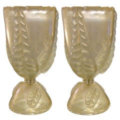 1970s pair of gold iridescent Murano glass lamps with leaf motif