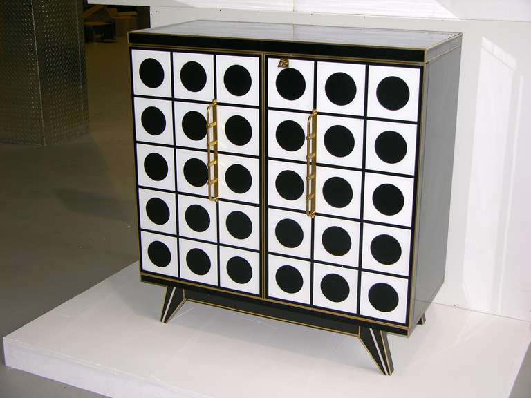 Wood Outstanding 1960s Italian Pair of Black and White Murano Glass Cabinets with Bronze Knuckle Handles