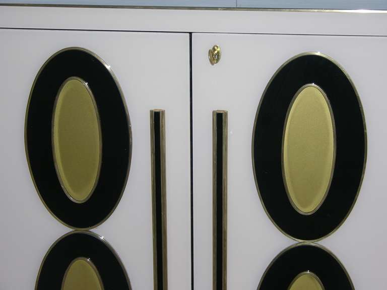 1970s Italian Art Deco Design Pair of Gold Black and White Cabinets or Sideboard 3