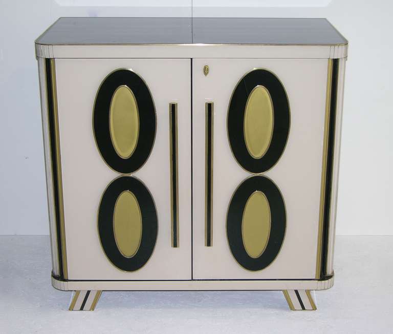 1970s Italian Art Deco Design Pair of Gold Black and White Cabinets or Sideboard 2