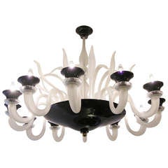 1970s Italian Black and White Sophisticated Chandelier Attributed to Seguso Viro