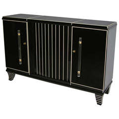 1960s Elegant Italian Art Deco Style Black and White Glass Cabinet / Sideboard