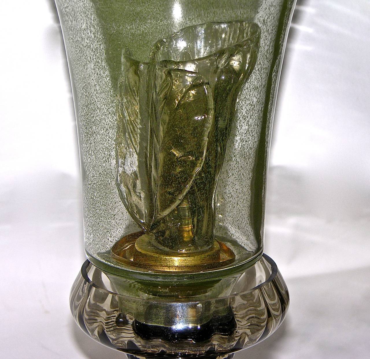 Late 20th Century Cenedese 1970s Rare Vintage Pair of Smoked Green Murano Glass Lamps For Sale