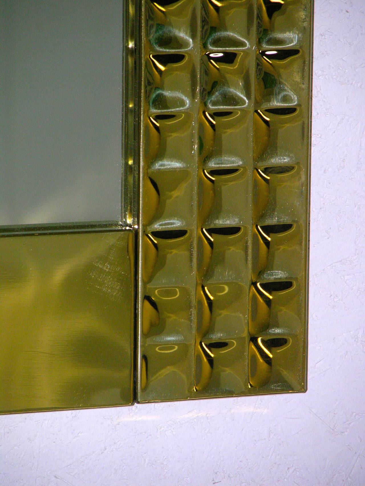 Italienische handgefertigte Messingspiegel mit goldenem, juwelenartigem Detail, 1970er Jahre im Angebot 2