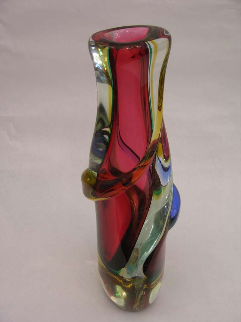 Mid-Century Modern 1970s Italian Green Yellow Red Sculpture Vase in Sommerso Crystal Murano Glass