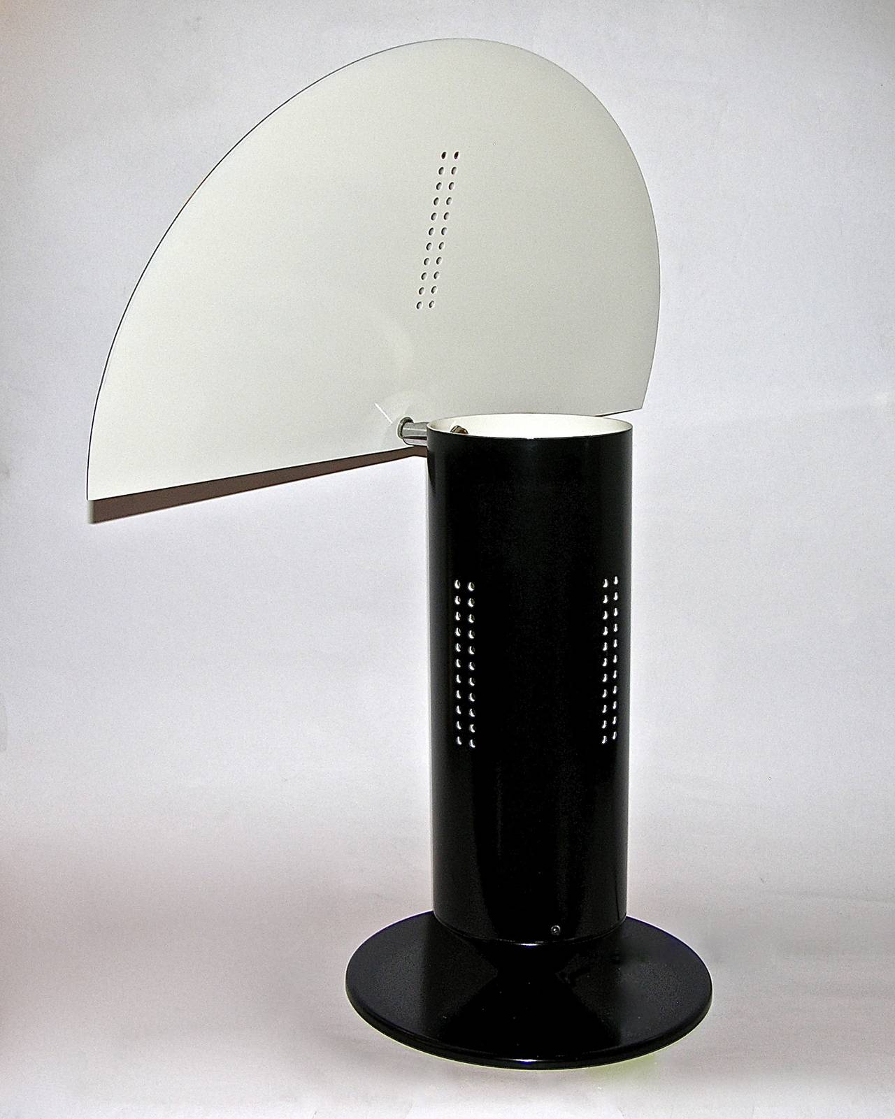Lumi Pair of White and Black Lamps with Swivelling Built-In Fan Shade