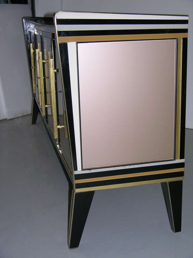 1940 Elegant One of a Kind Italian Murano Glass Cabinet / Sideboard 1