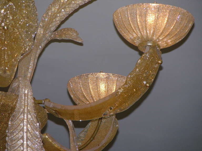 Aureliano Toso 1970s Vintage Italian Eighteen-Light Gold Murano Glass Chandelier 3