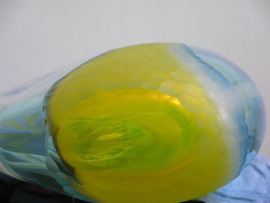 Murano Glass Vase entitled Saturn by Andrea Zilio 3