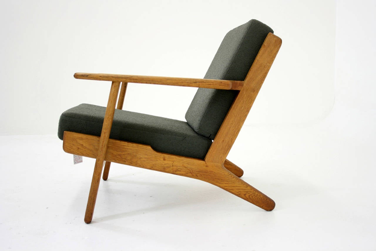 Danois Chaise longue GE-290 en chêne danois du milieu du siècle par Hans Wegner pour Getama