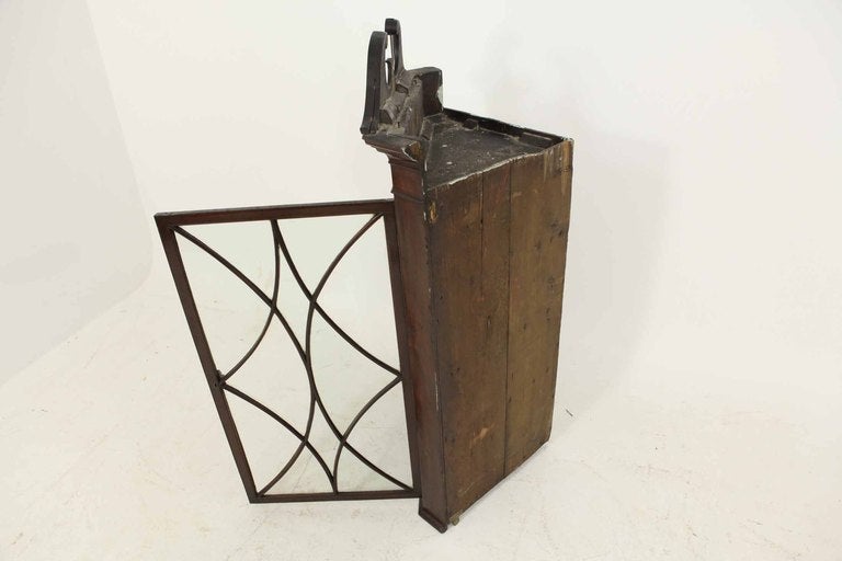 19th Century Georgian Mahogany Hanging Corner Cabinet