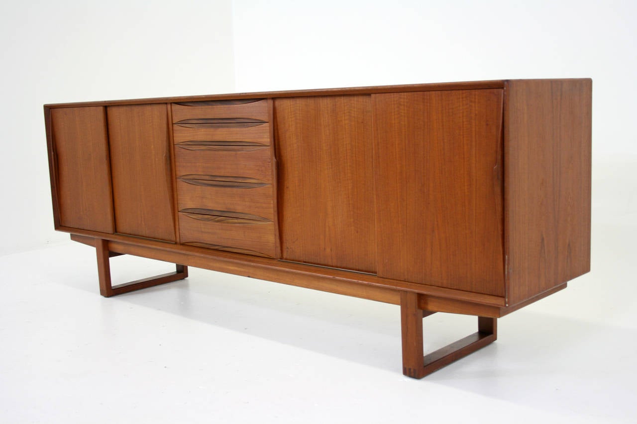 Danish Mid Century Modern Teak Sideboard Credenza Cupboard Cabinet