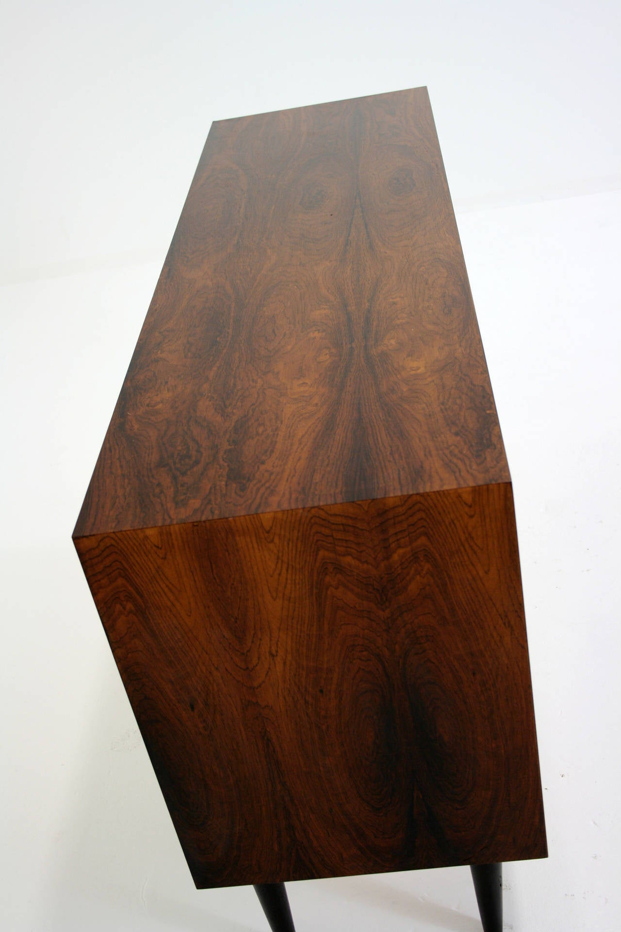 Danish Mid Century Modern Rosewood Sideboard Credenza Cupboard Cabinet In Excellent Condition In Vancouver, BC