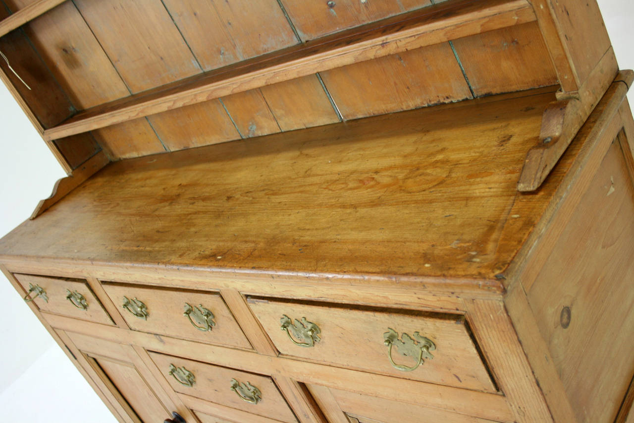 Victorian Pine Welsh Dresser Sideboard Cupboard 1