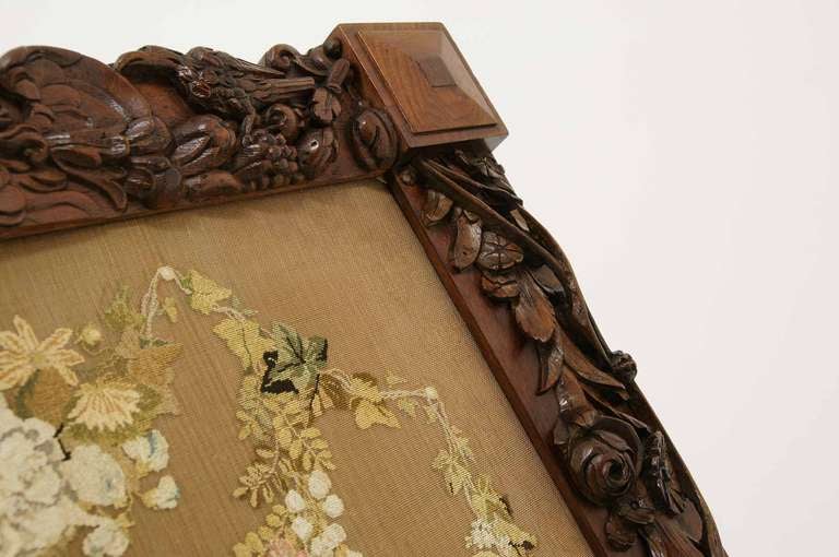 Victorian Mahogany Carved Fire Screen 1