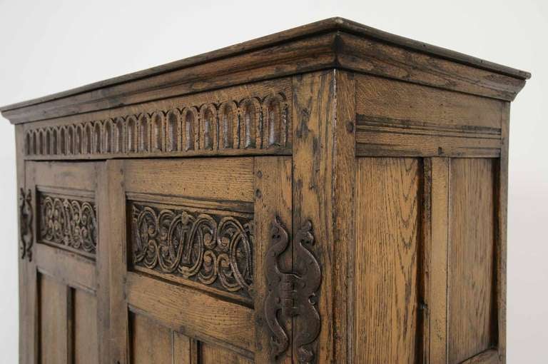 Carved Oak Tudor Style Armoire 4