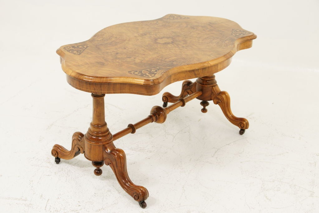 Victorian Walnut Sofa Table With Shaped Top 3