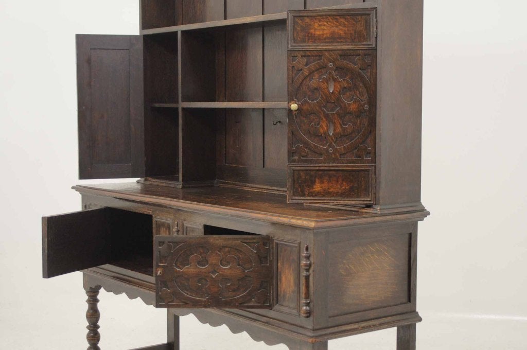 17th Century Style Oak Welsh Dresser 4