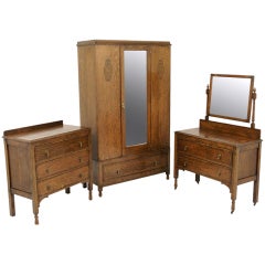 Antique 3-Piece Oak Bedroom Suite