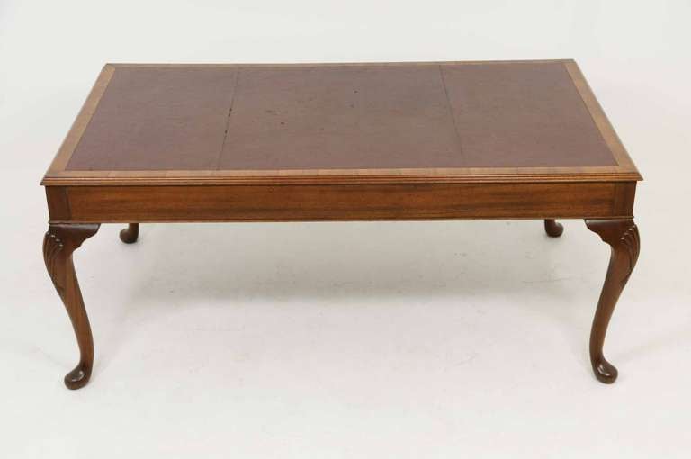 Large Mahogany Leather Top Writing Table 3