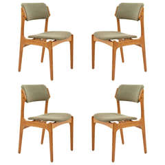Beautiful Set of Four Teak Dining Chairs by Erik Buck, 302-3