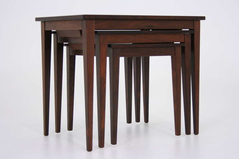 Danish Modern Rosewood & Tiled Nesting Tables In Good Condition In Vancouver, BC