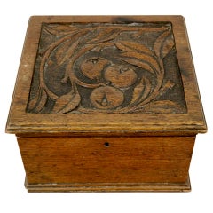 Antique Arts and Crafts Oak Wooden Box