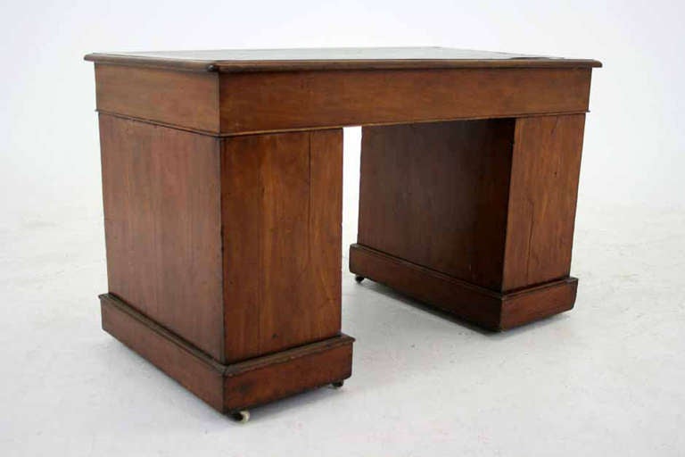 Antique Scottish Victorian Mahogany Double Pedestal Desk Writing Table 5