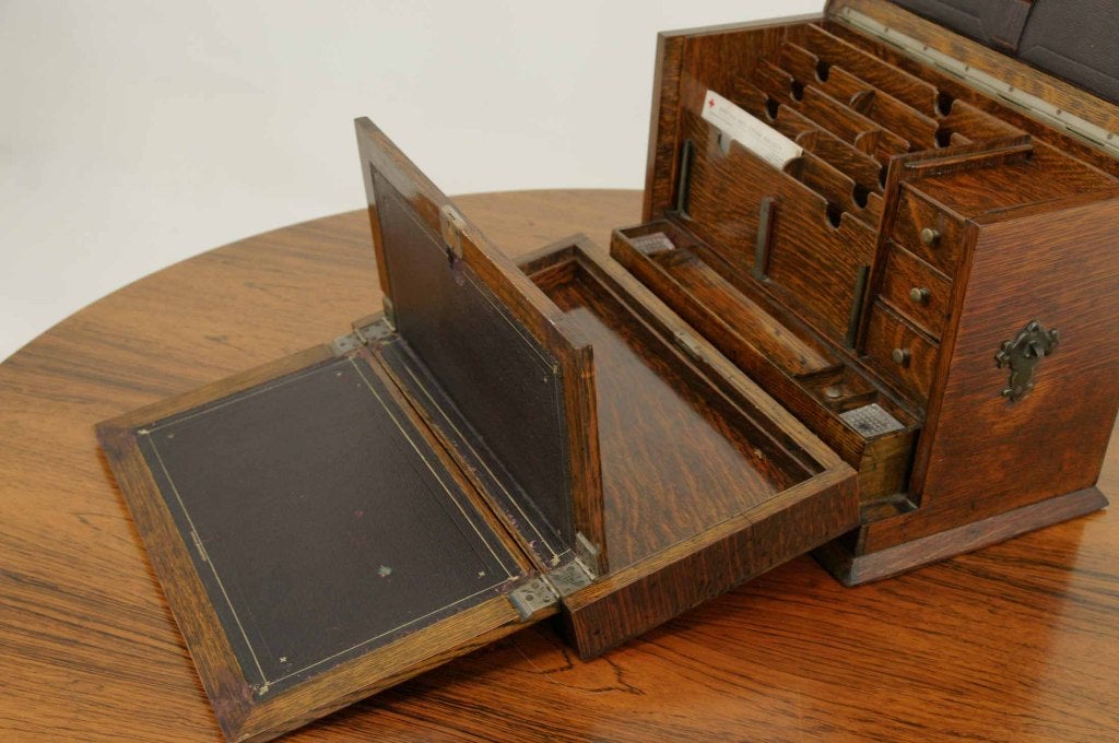 travel writing desk