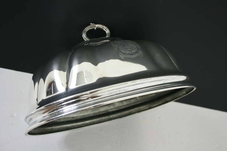 Antique Scottish Victorian Silver Plated Meat Platter Food Dome Cover In Excellent Condition In Vancouver, BC