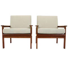 Pair of Teak Lounge Chairs by Illum Wikkelso