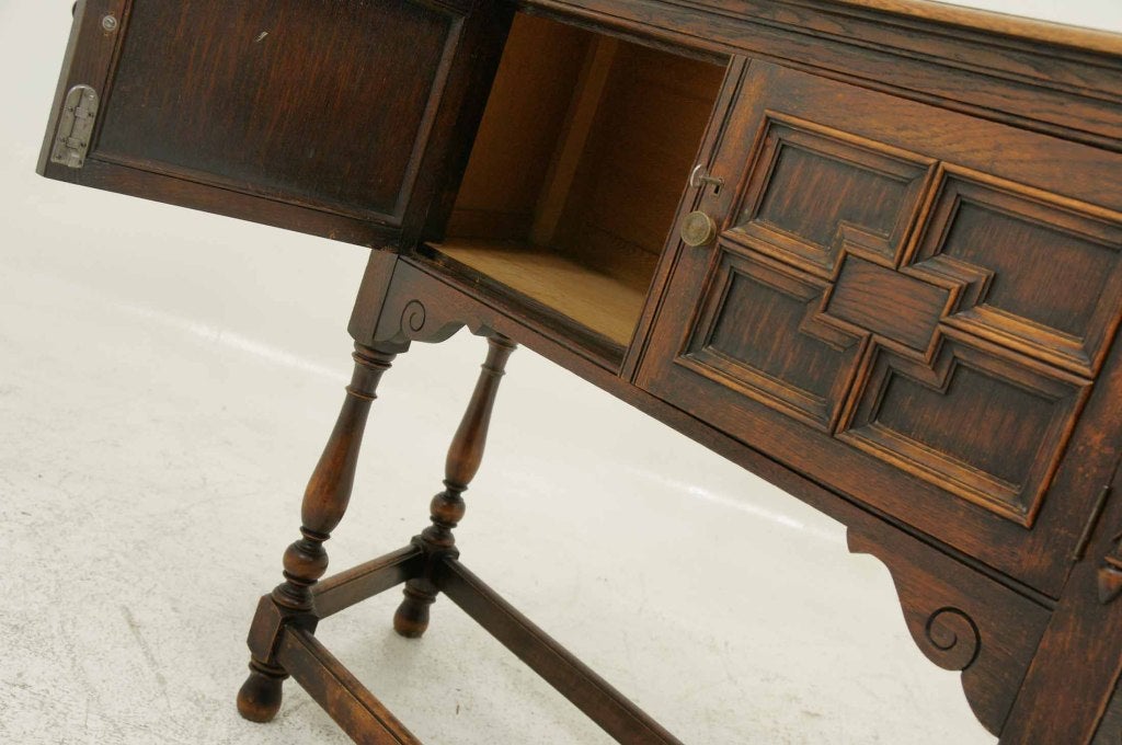 Edwardian Oak Hall Table 4